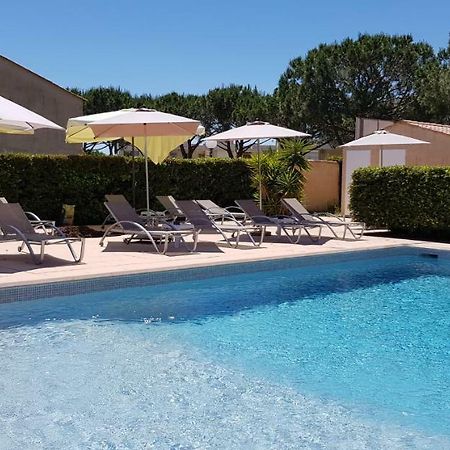 Hotel Le Galoubet Villeneuve-Loubet Exteriör bild